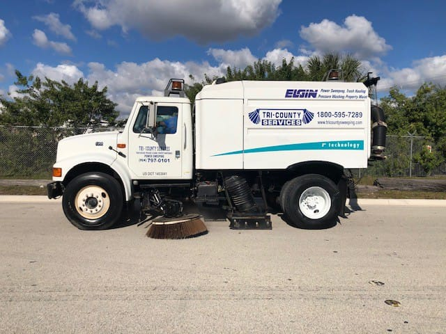 Orlando Parking Lot Sweeping Services for Cleaner, Safer Properties